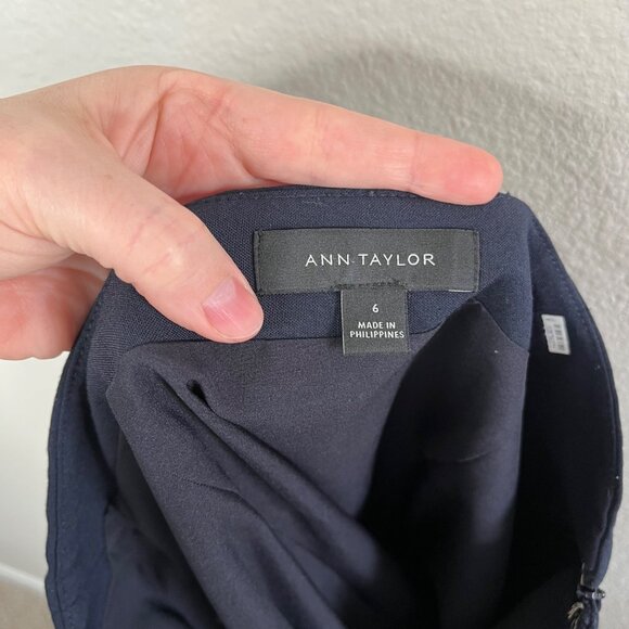Bundle of 2 Ann Taylor Black and Navy Pencil Skirts Size 6 Business Professional - Picture 7 of 12
